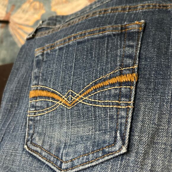 Y2K LEI Midrise Bootcut Blue Jeans Juniors Size 13 Medium Wash Faded Stretch - Picture 7 of 7